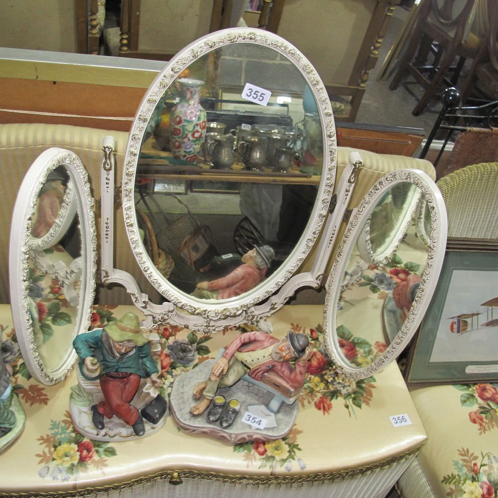 Lot 355: Triptych dressing table mirror