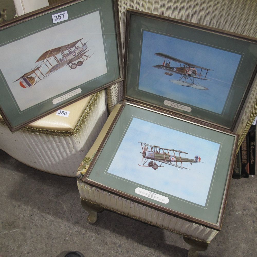 Lot 357: 3 aircraft pictures