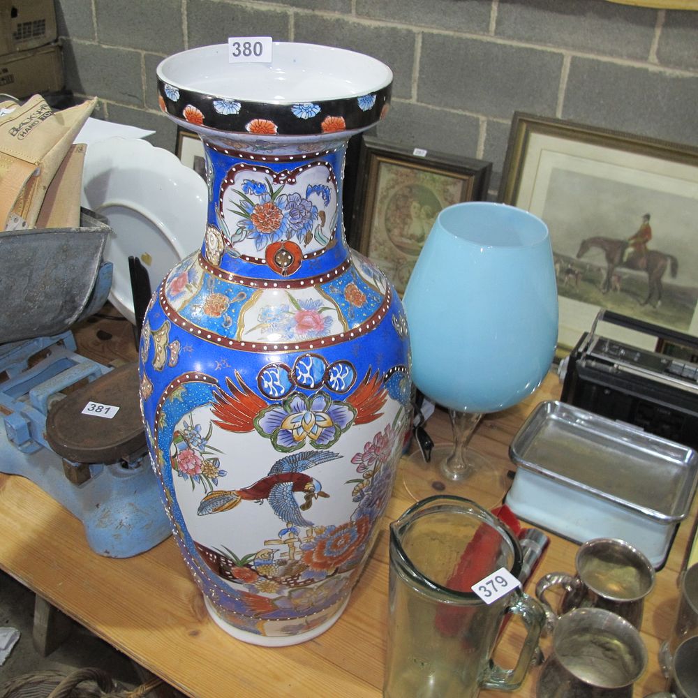 Lot 380: extra large reproduction oriental style vase