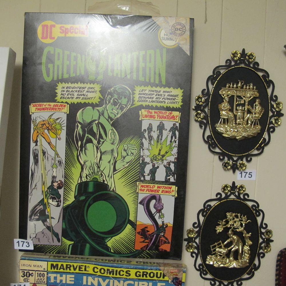 Lot 173: Green Lantern wall canvas