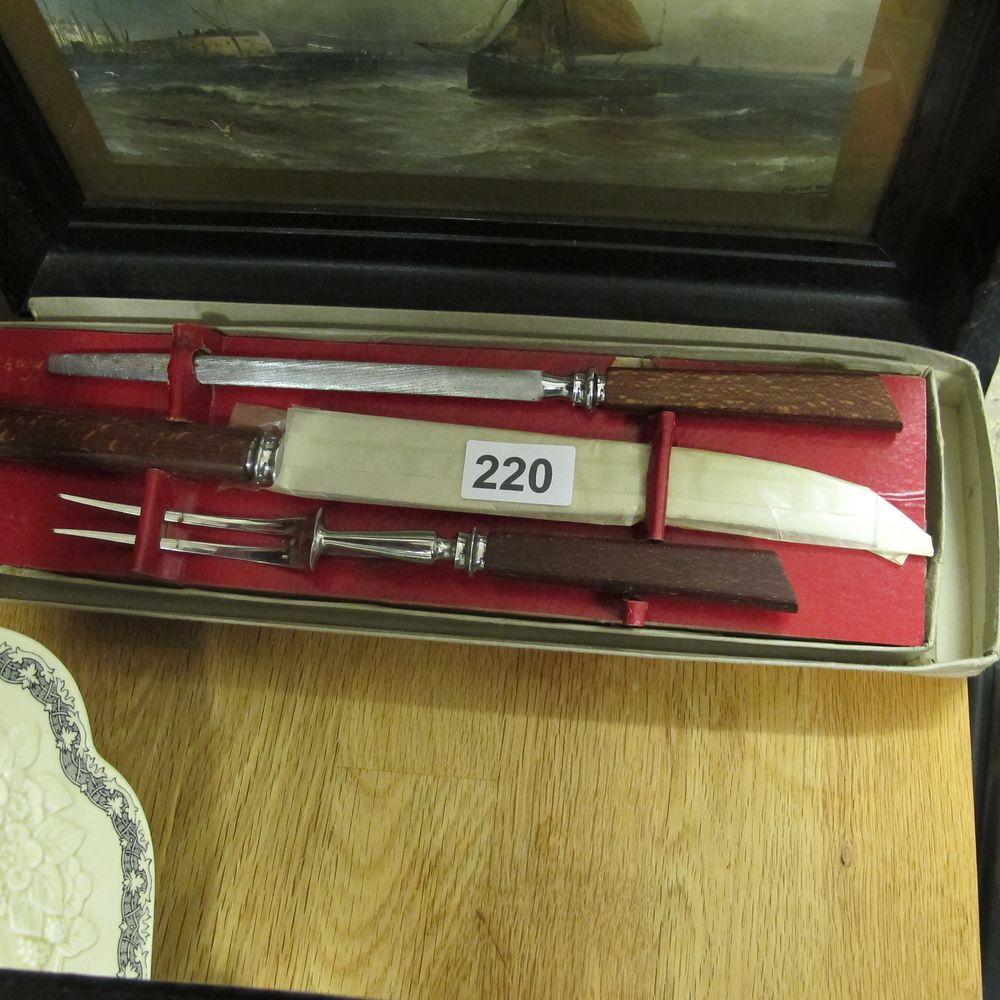 Lot 220: carving set