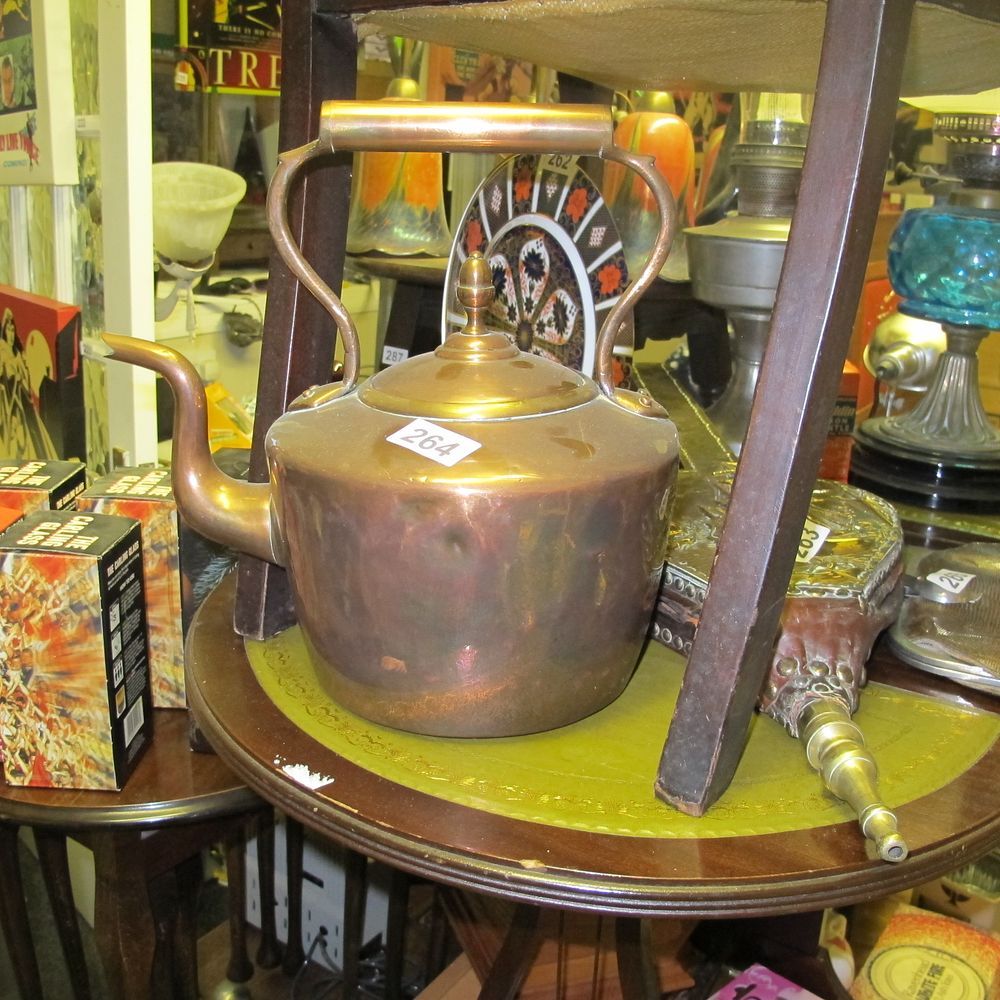Lot 264: copper kettle