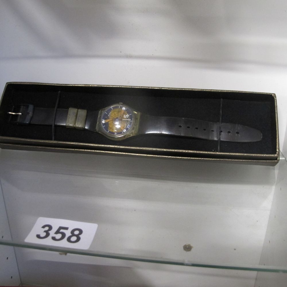 Lot 358: vintage swatch watch