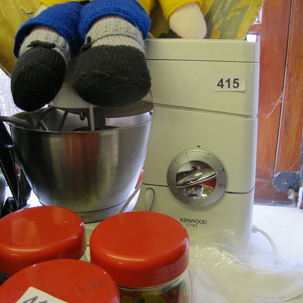 Lot 415: Kenwood chef