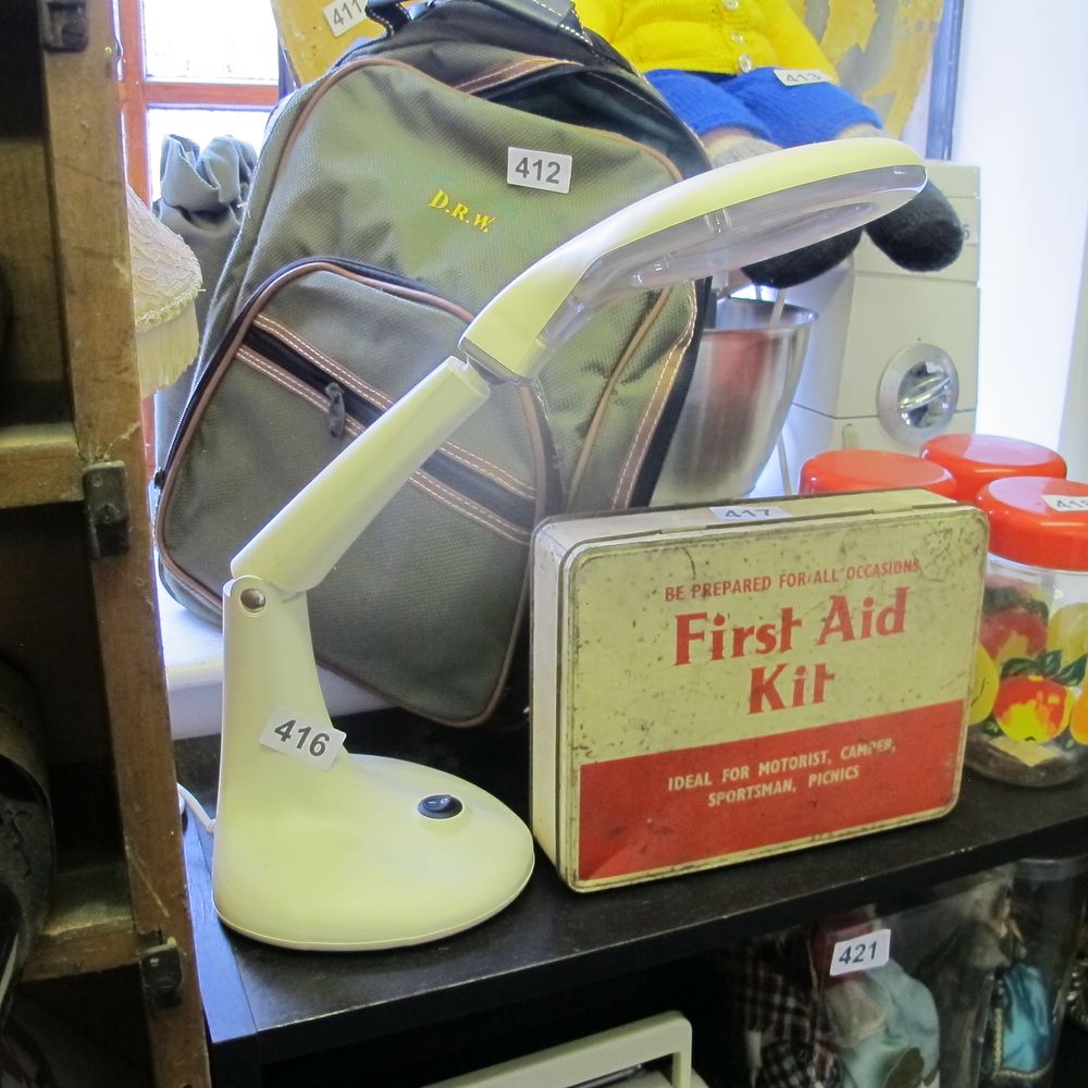 Lot 416: desk lamp