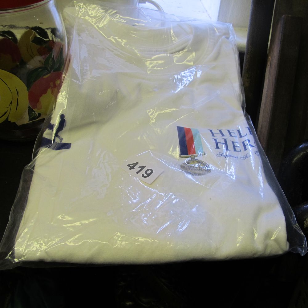 Lot 419: Help for Heroes t-shirt