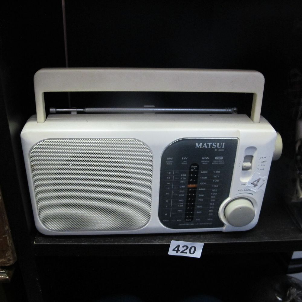 Lot 420: Matsui radio