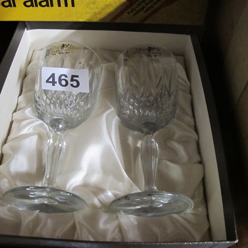 Lot 465: pair of crystal glasses