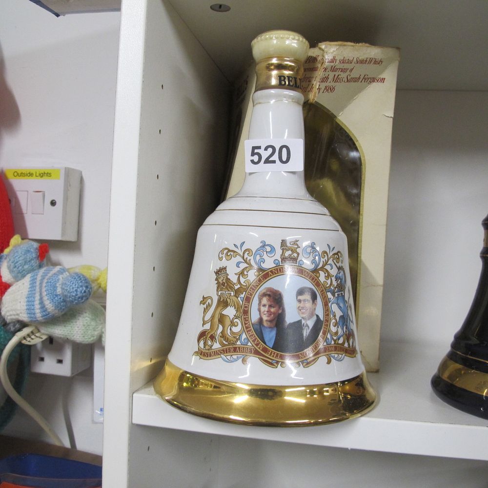 Lot 520: Fergie and Andrew Wade whisky decanter