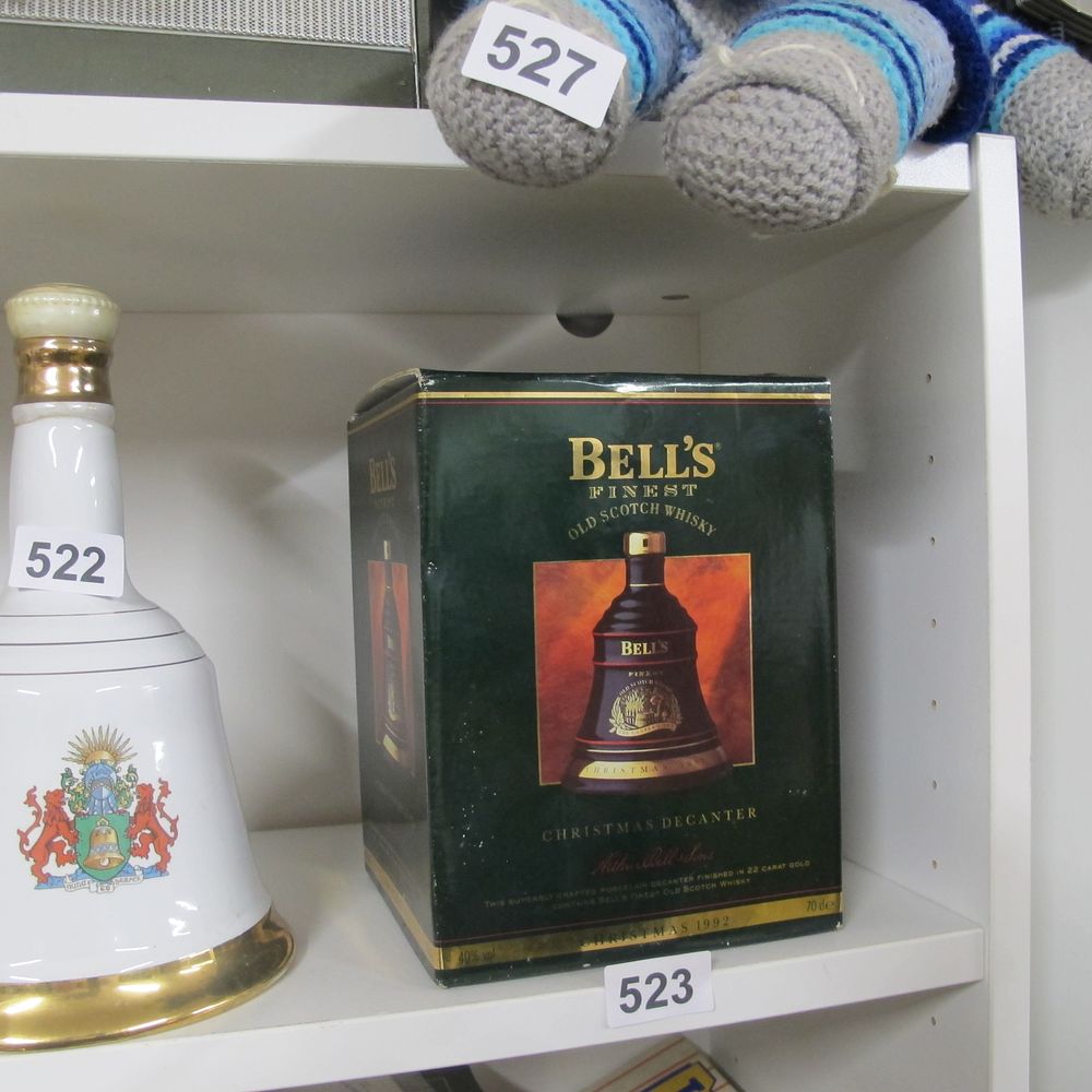 Lot 523: Wade Bells Christmas decanter 1992