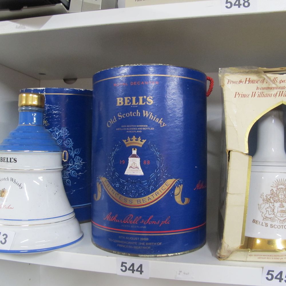 Lot 544: Wade Bells decanter birth of Princess Beatrice