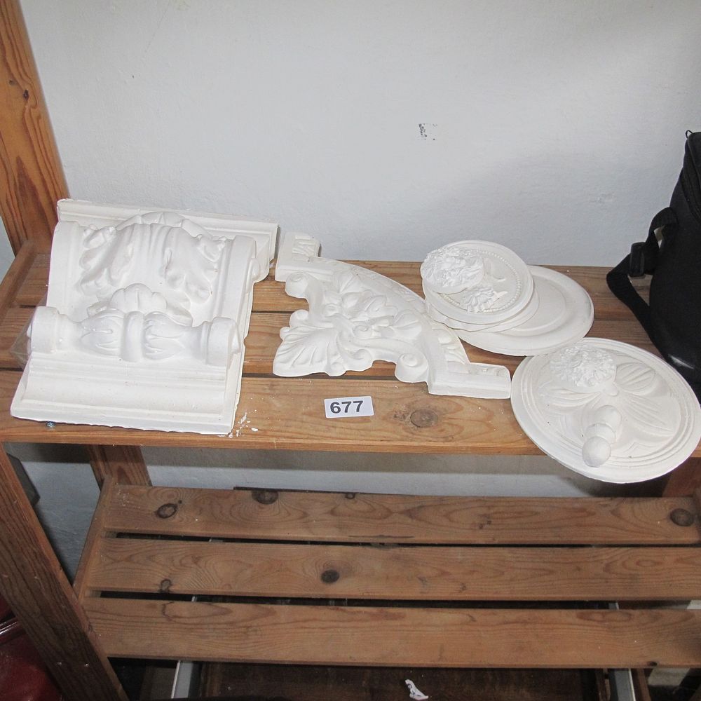 Lot 677: various plaster mouldings