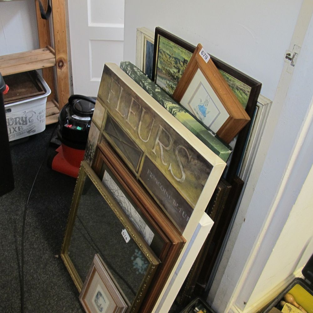 Lot 679: qty of pictures and mirrors