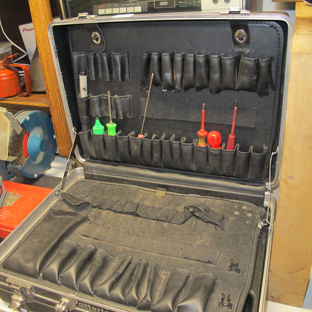 Lot 697: tool briefcase and contents
