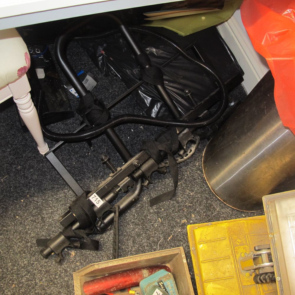 Lot 715: car bike rack/carrier