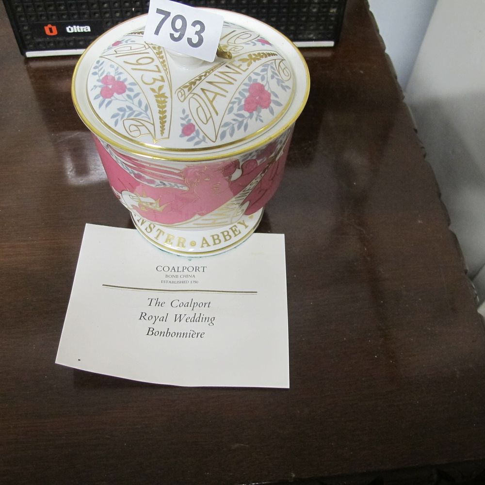 Lot 793: The Coalport Royal Wedding Bonbonniere