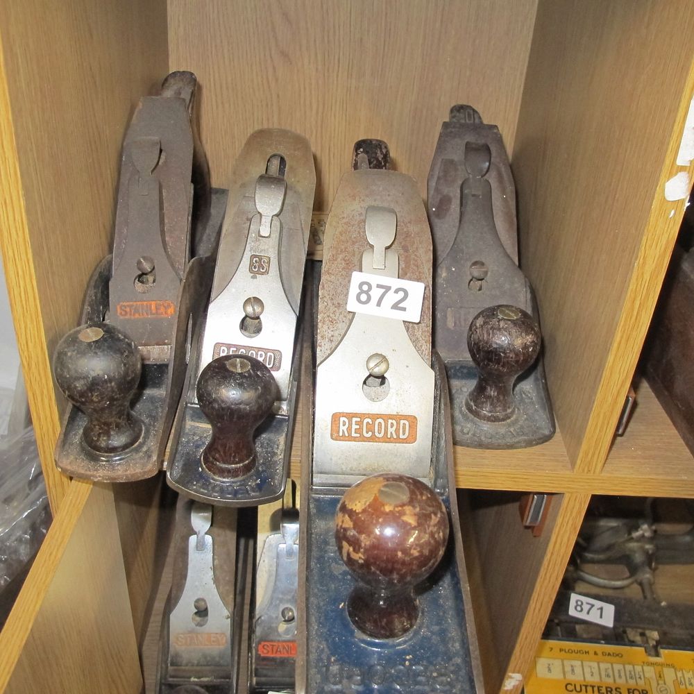 Lot 872: 4 various size planers