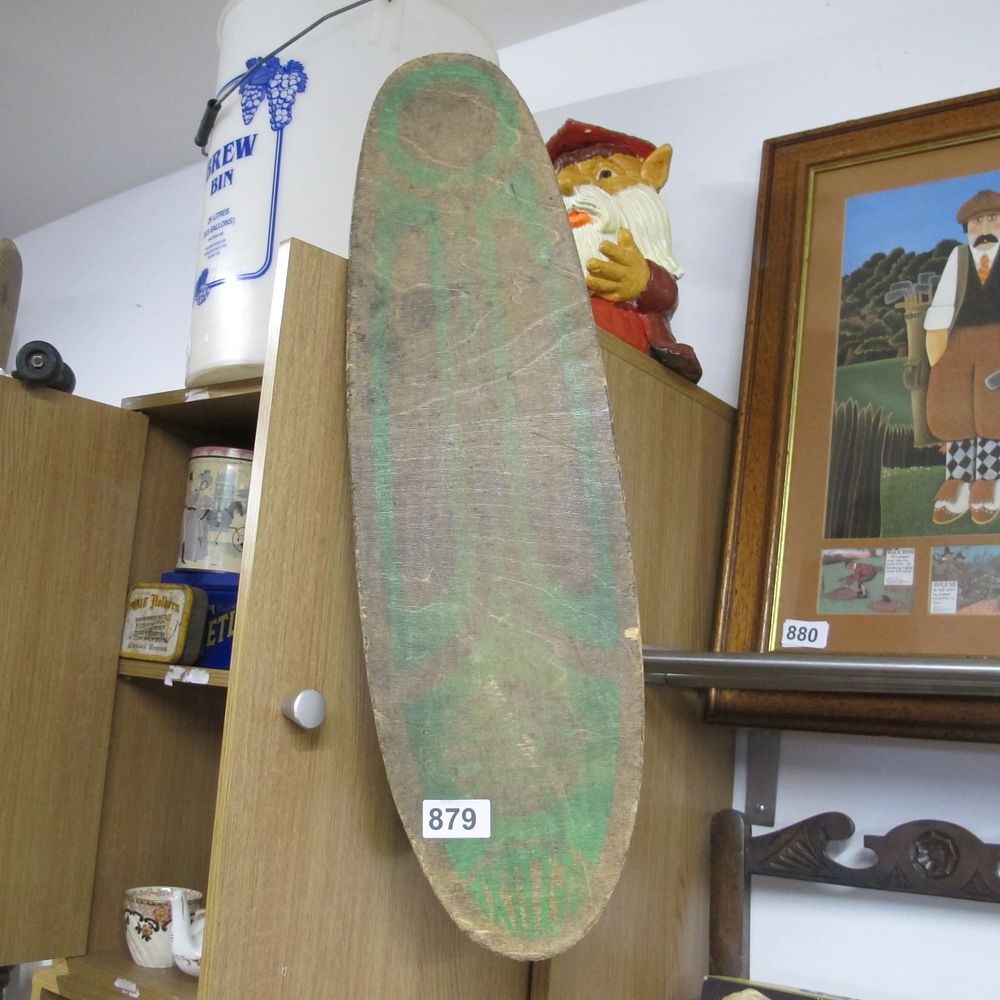 Lot 879: vintage 1970's deluxe surf flyer skate board made...