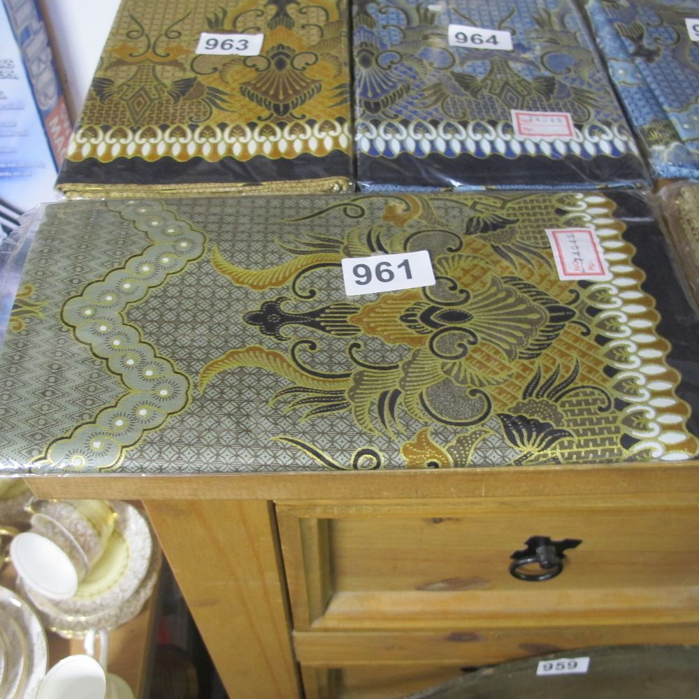 Lot 961: silk oriental scarves / material
