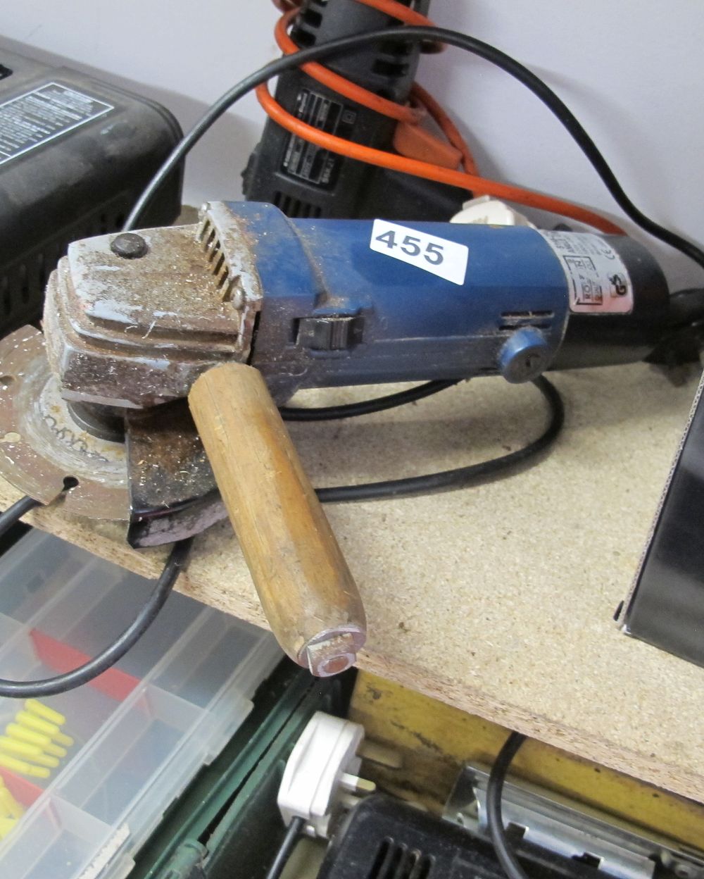 Lot 455: angle grinder