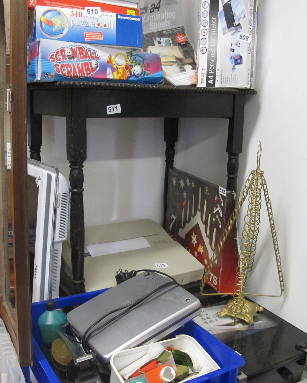 Lot 511: vintage side table
