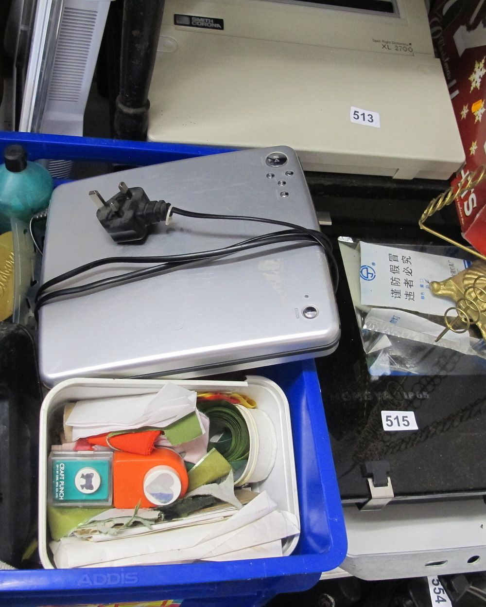 Lot 516: box of misc