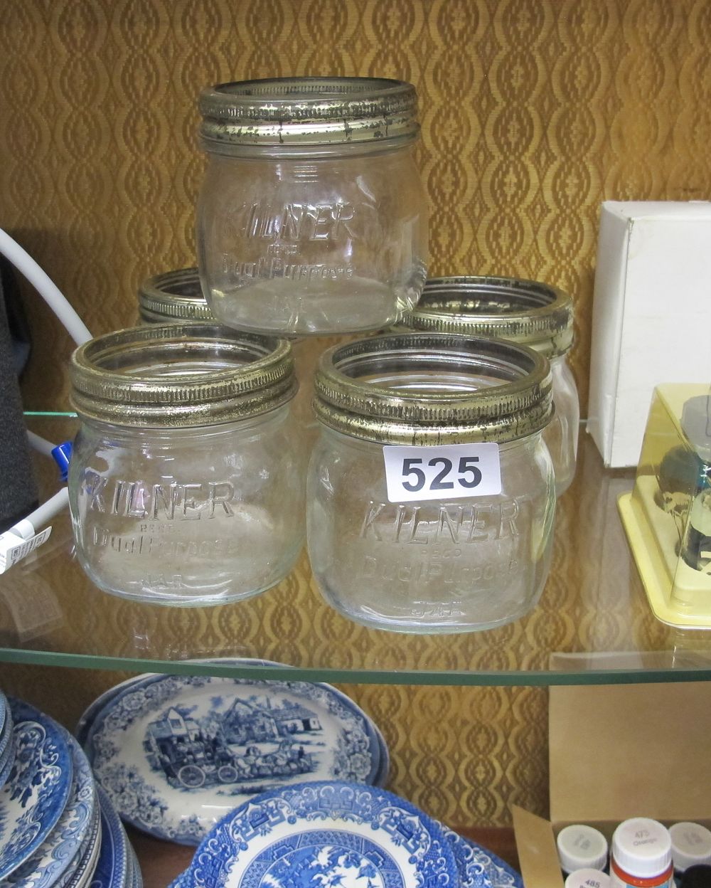 Lot 525: kilner jars