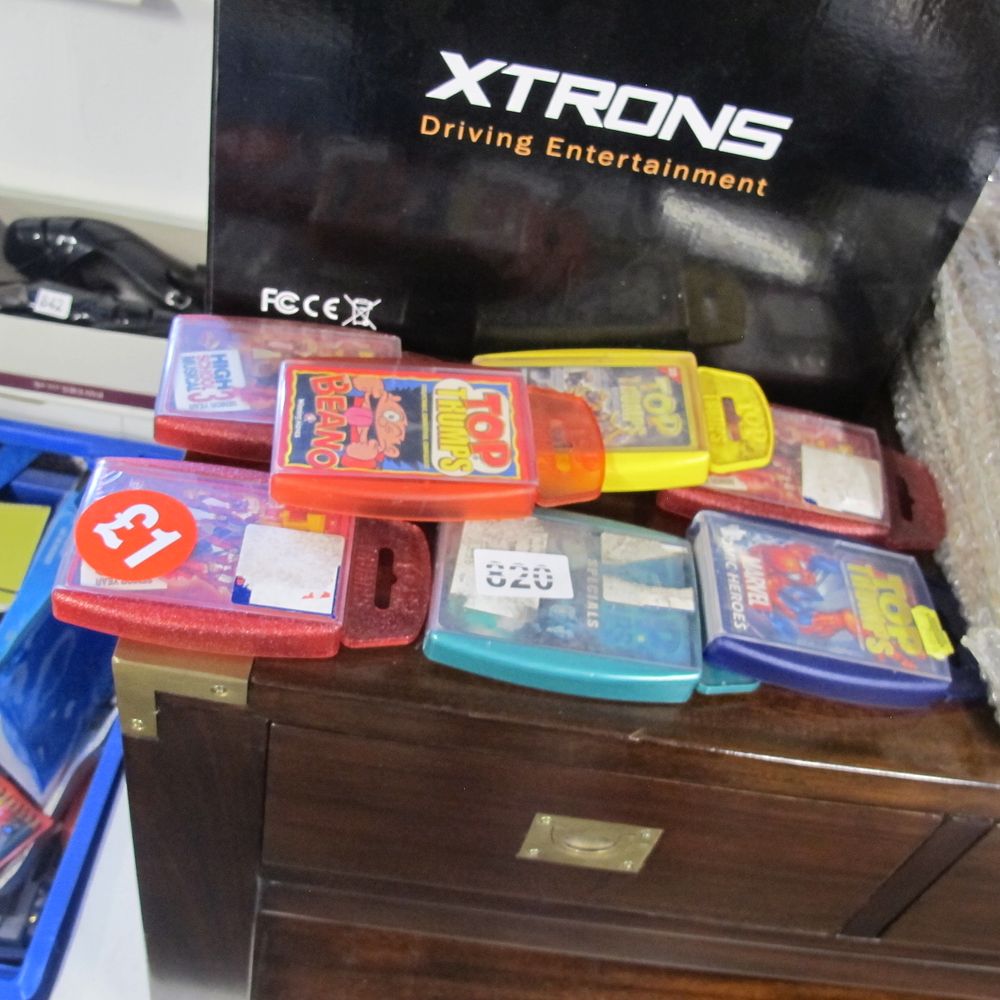 Lot 820: 7 packs of top trumps