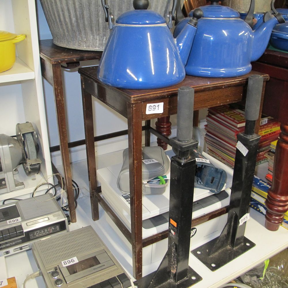 Lot 891: pair of vintage wooden side tables