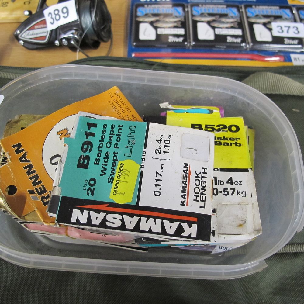Lot 390: box of hooks