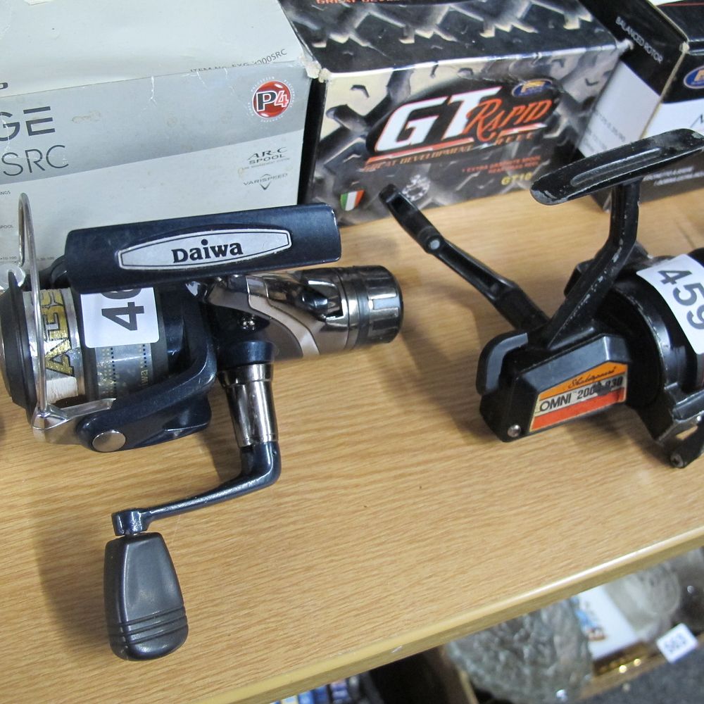 Lot 460: daiwa sweep fire A reel