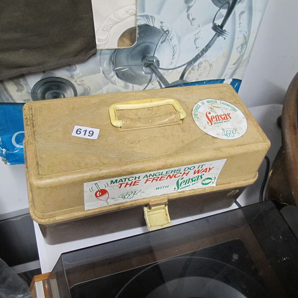 Lot 619: Fishing tackle box