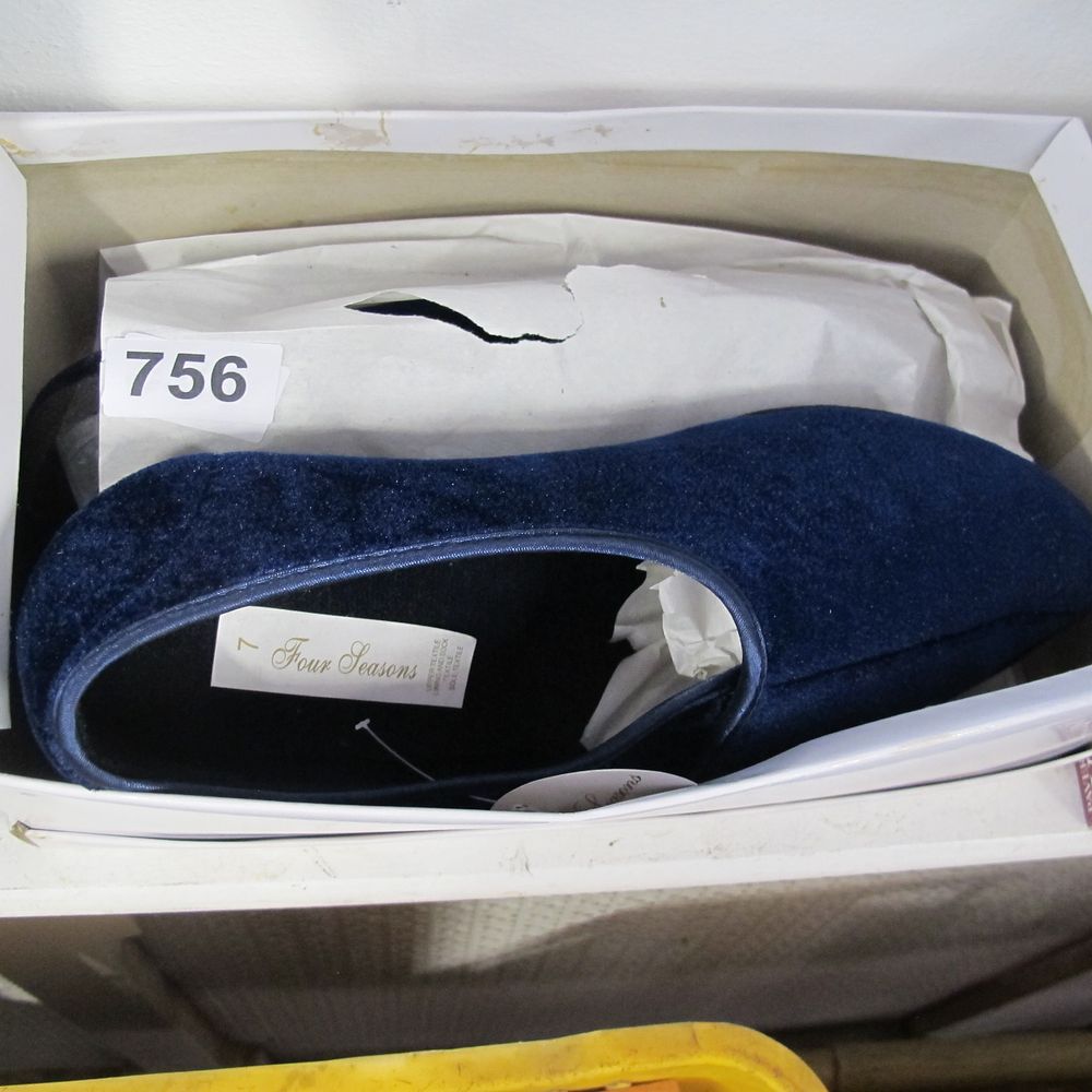 Lot 756: Size 7 blue shoes. don't look suitable for...