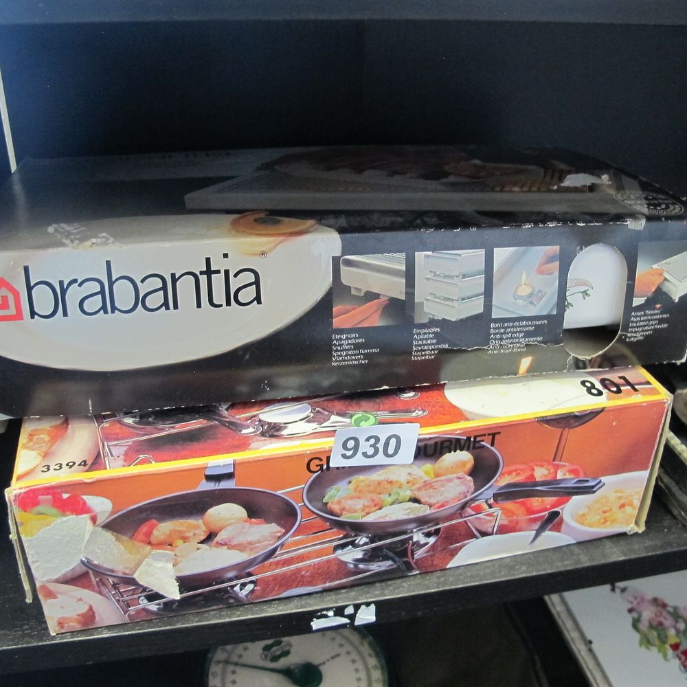 Lot 930: Brabantia cooking equipment
