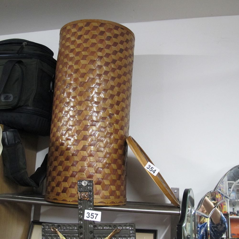 Lot 354: Woven Basket with Lid, Geometric Diamond Pattern