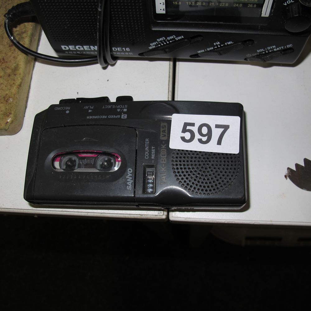 Lot 597: Sanyo Talk-Book VAS Microcassette Recorder