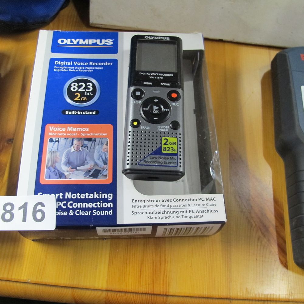 Lot 816: olympus 20GB 823 hours capacity voice activated digital...