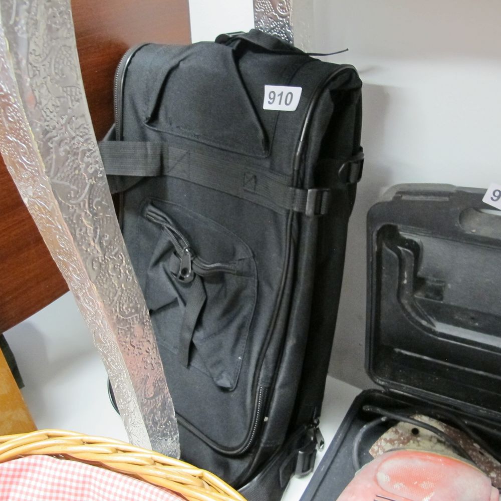 Lot 910: Black Soft-Sided Rolling Luggage Bag