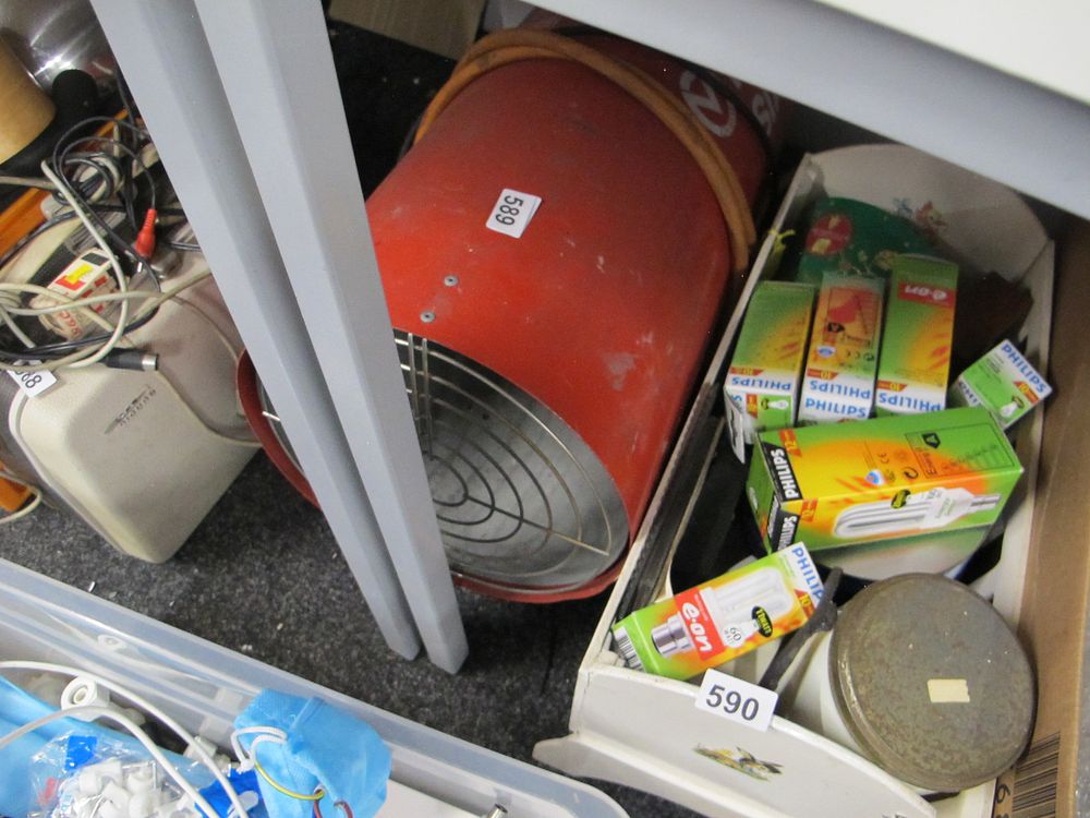 Lot 589: Space heater