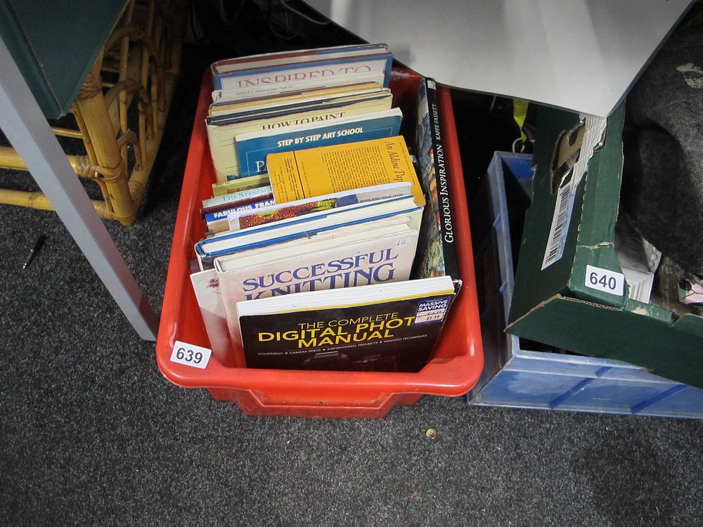 Lot 639: A Collection of Contemporary Instructional and Hobby Books