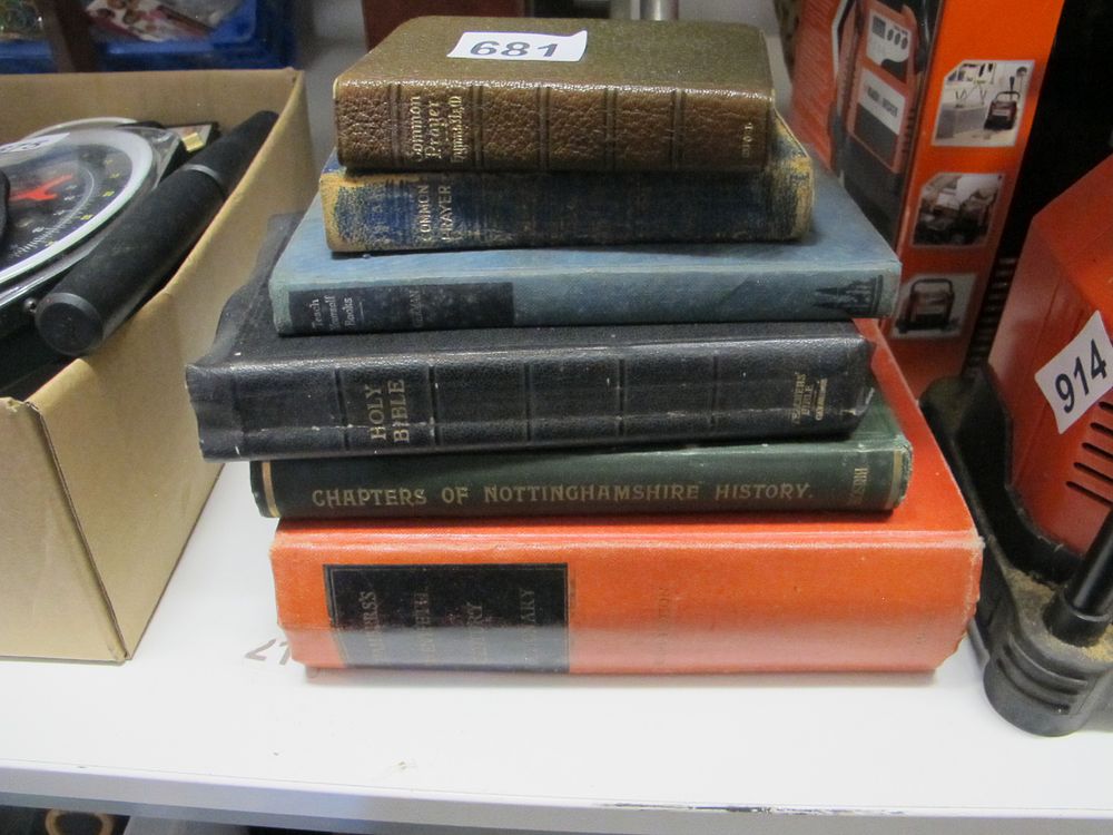 Lot 681: A Collection of Assorted Late 19th to Mid-20th...