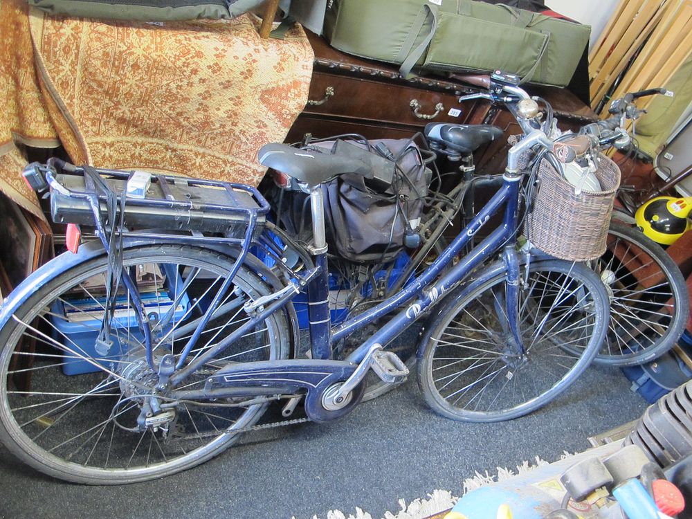 Lot 782: A Modern Blue Electric Step-Through Bicycle