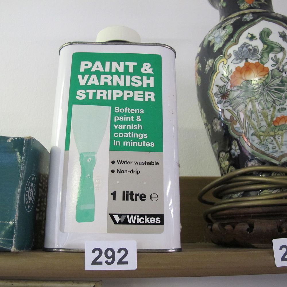 Lot 292: Lot 292: Wickes 1-Litre Paint & Varnish Stripper,...