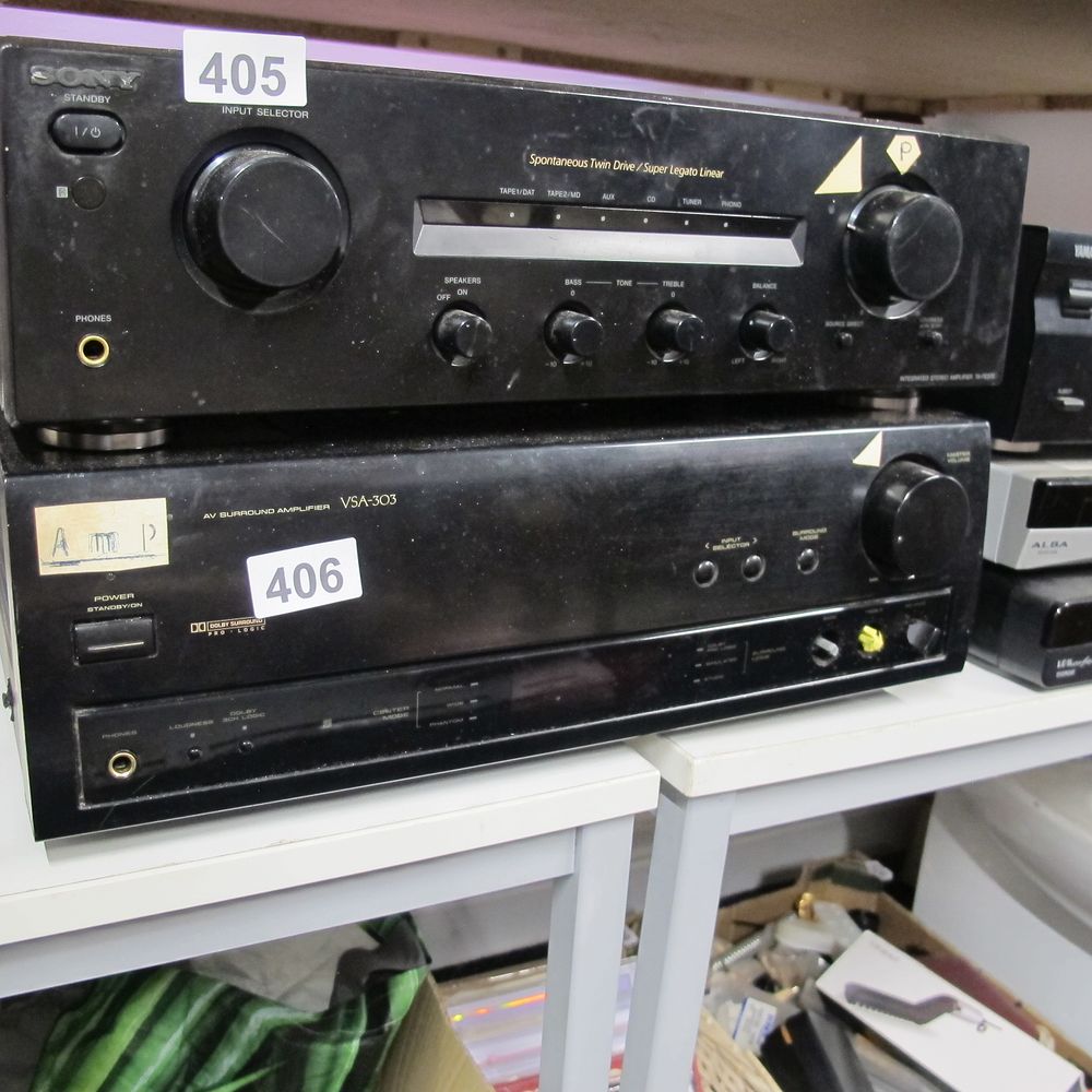 Lot 406: A Pioneer AV Surround Amplifier