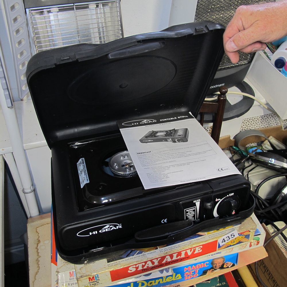 Lot 434: Hi-Gear 158 Portable Butane Gas Stove, Manufactured 2003