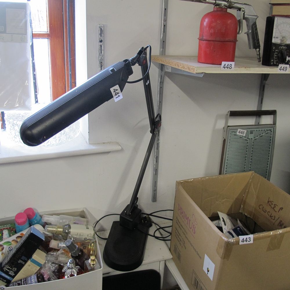 Lot 441: A Contemporary Black Articulated Desk Lamp
