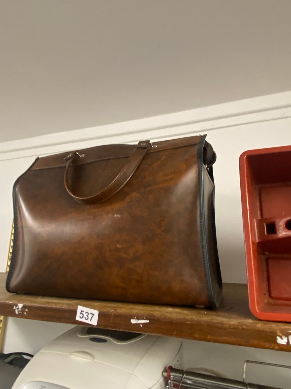 Lot 537: Vintage Bill Amberg Brown Leather Doctor's Bag Briefcase