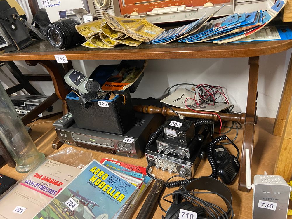 Lot 716: A Collection of Vintage Electronics, Amateur Radio Transceiver,...