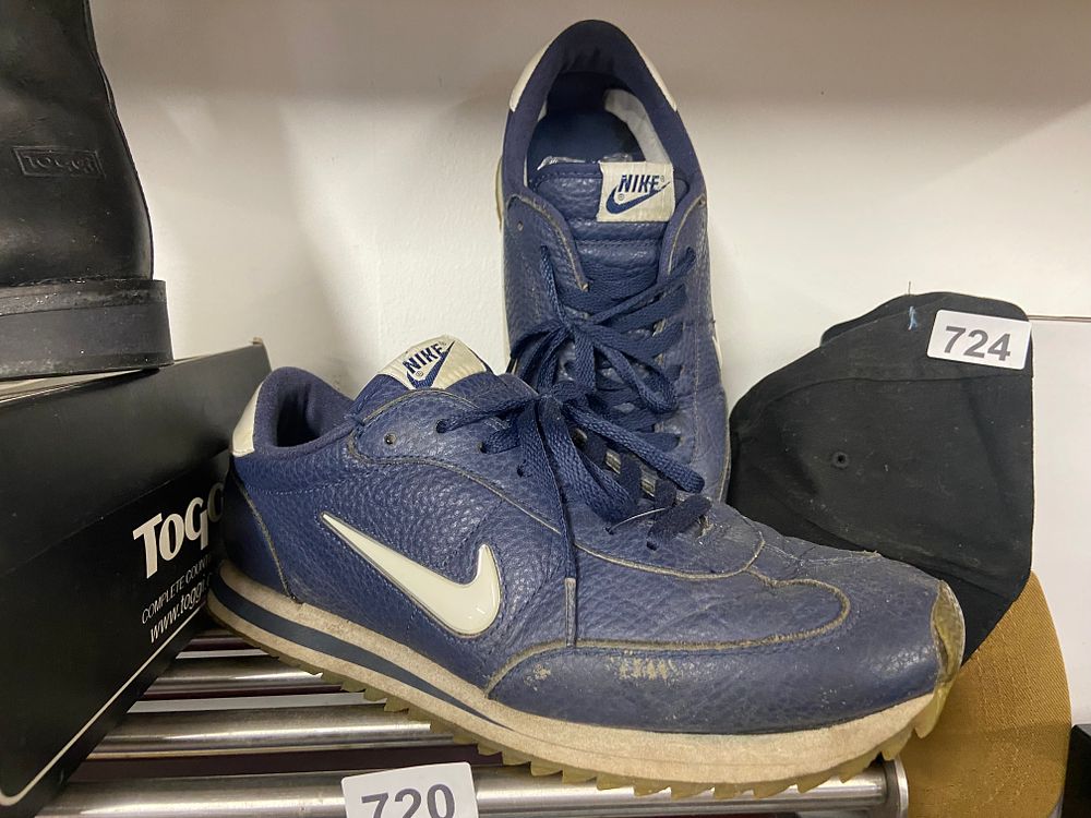 Lot 720: Vintage Nike Cortez Trainers, Navy Blue