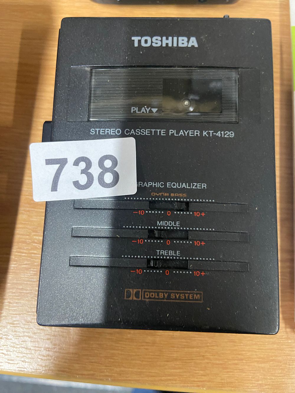 Lot 738: Toshiba KT-4129 Personal Stereo Cassette Player with Graphic...
